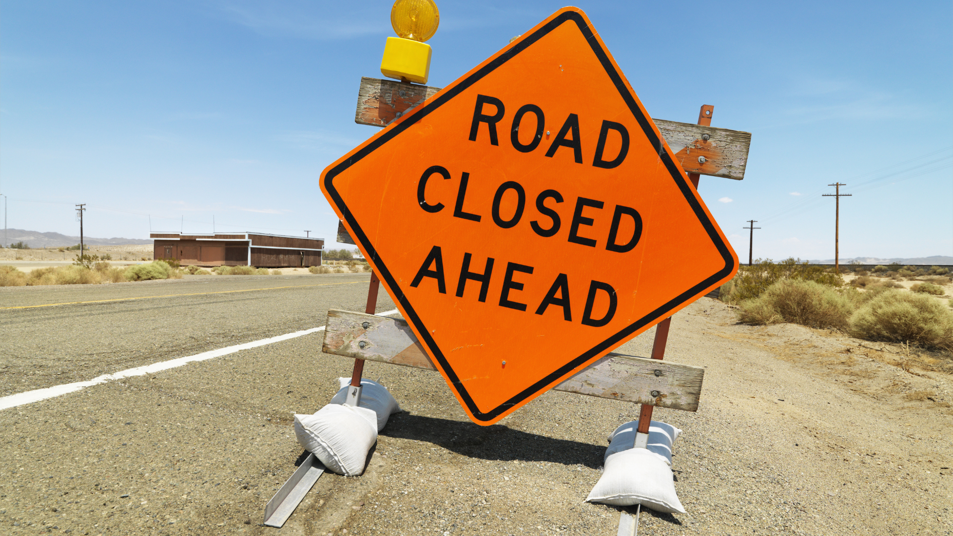 Lane Closures in Las Vegas Following Vehicle Crash into Water Main